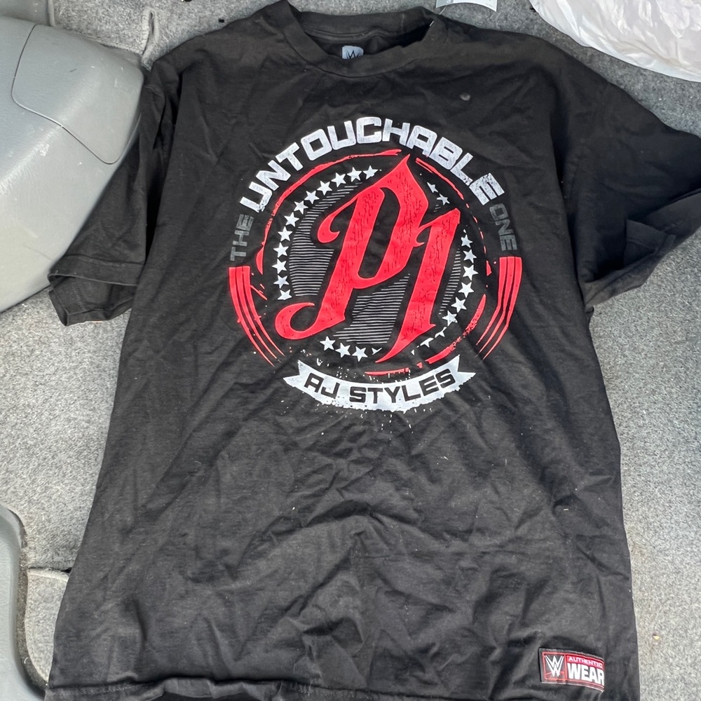 AJ Styles Shirt Mens XL WWE Untouchable Hard To Follow